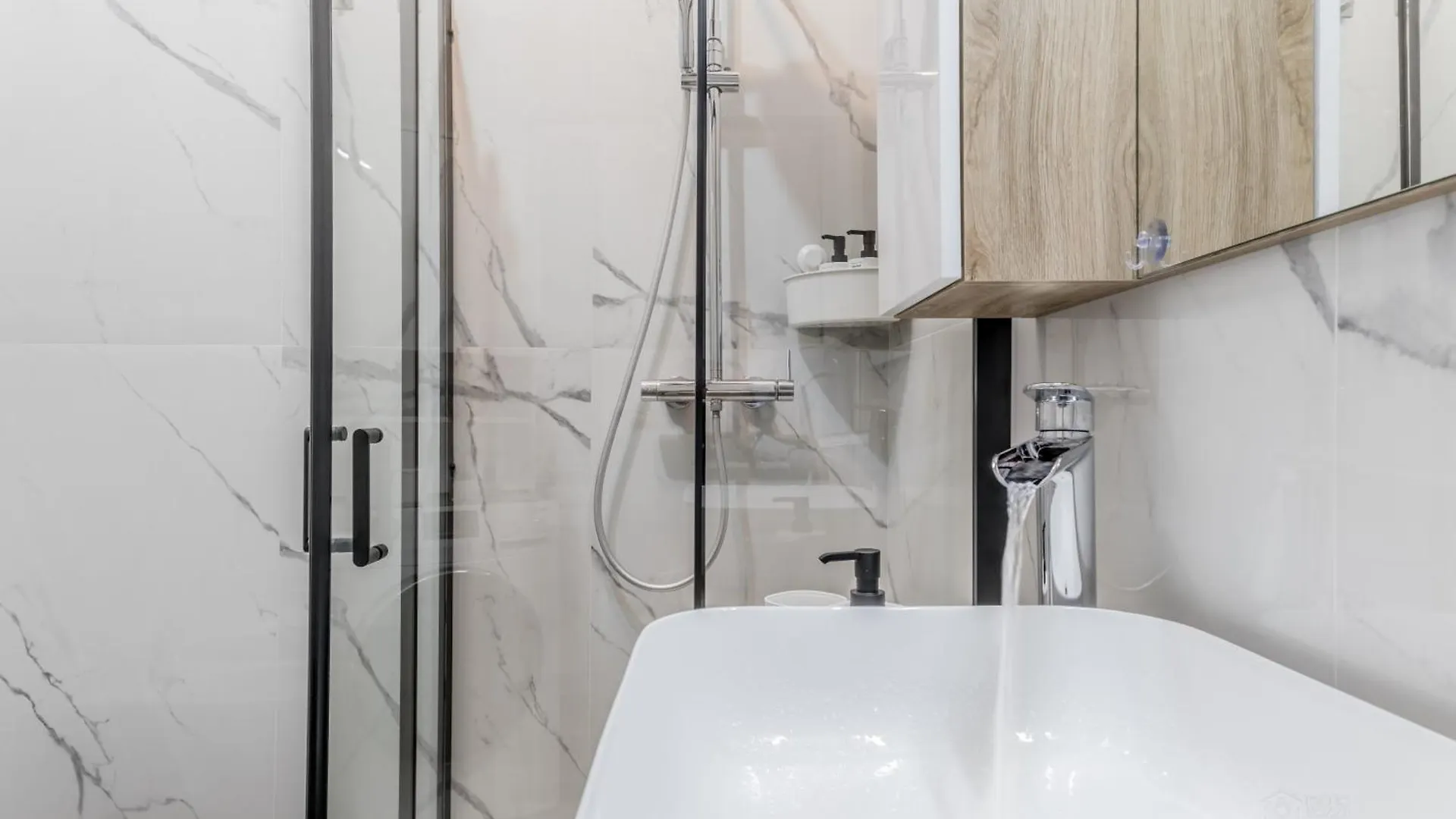 Flyaway Retreat - Ciampino Apartment 15 Min To Rome